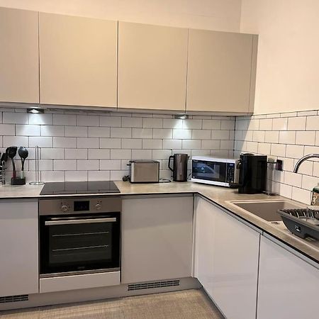 Modern Apartment Within Historic Chester City Walls Exterior foto